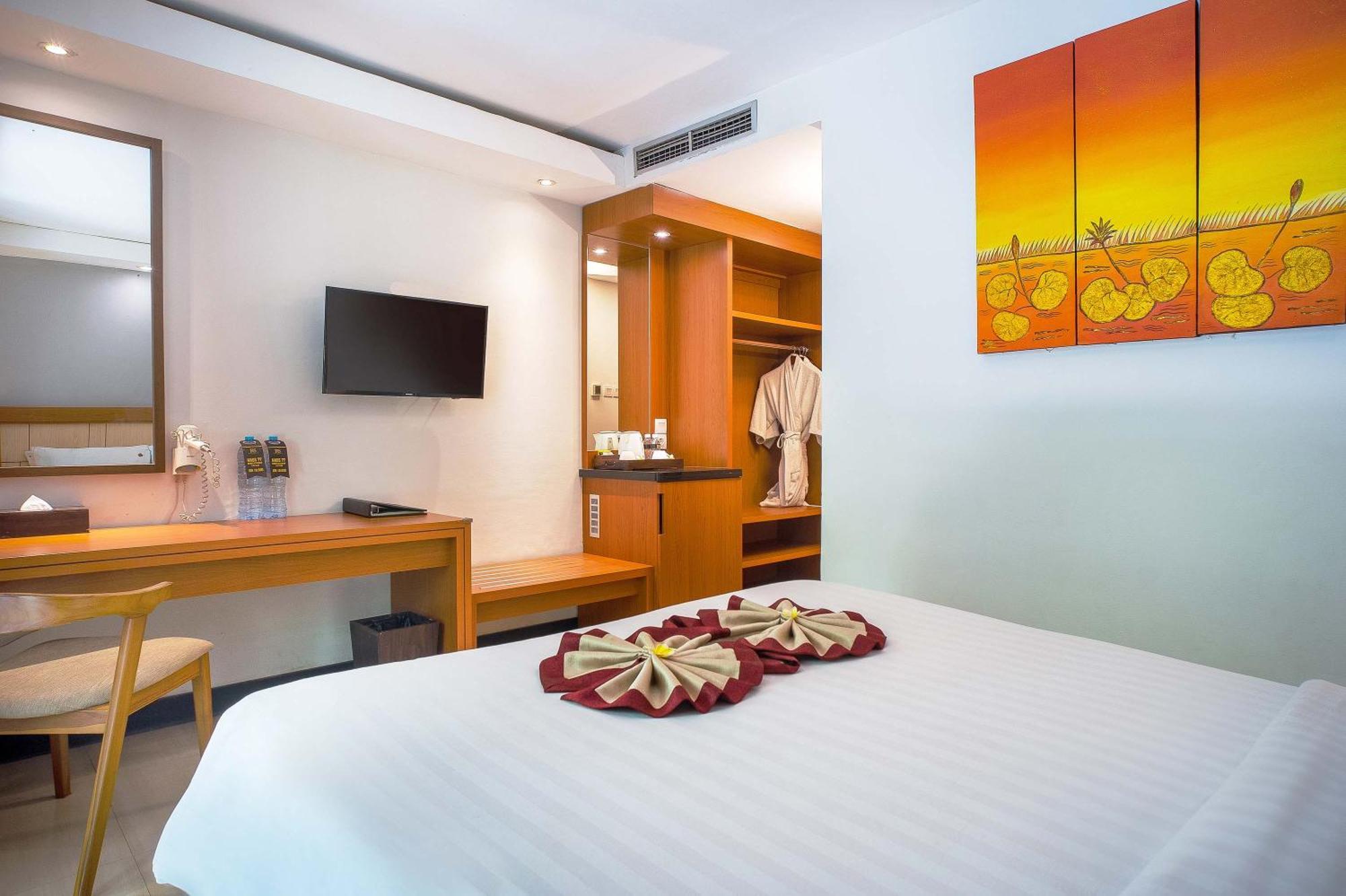 Royal Regantris Kuta Hotel Kuta Lombok Kültér fotó