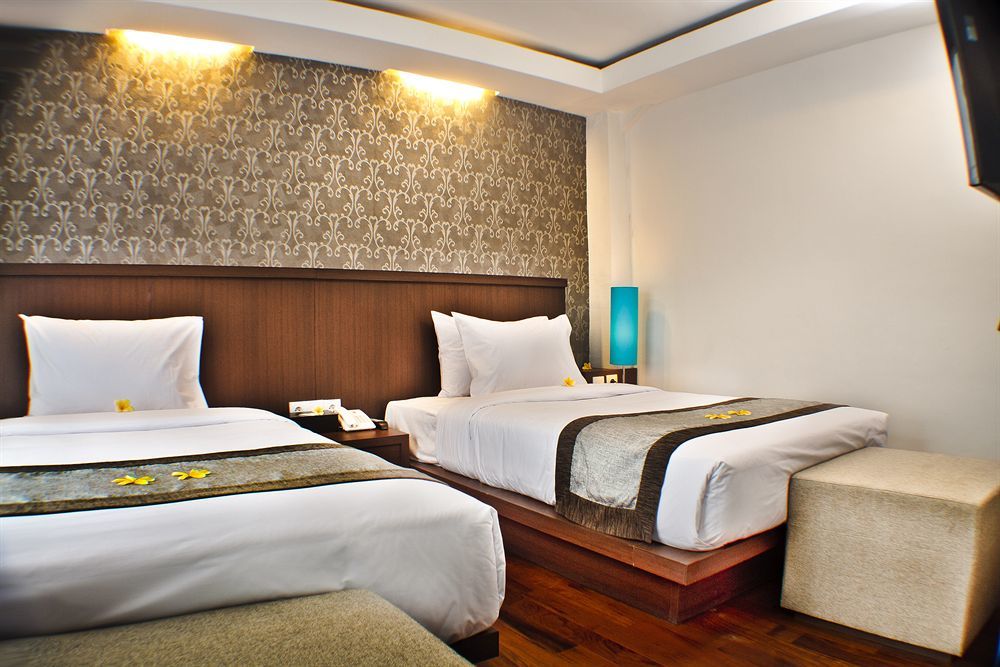 Royal Regantris Kuta Hotel Kuta Lombok Kültér fotó