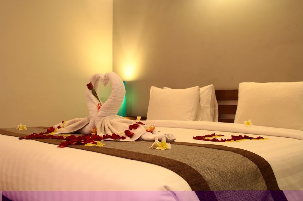 Royal Regantris Kuta Hotel Kuta Lombok Kültér fotó