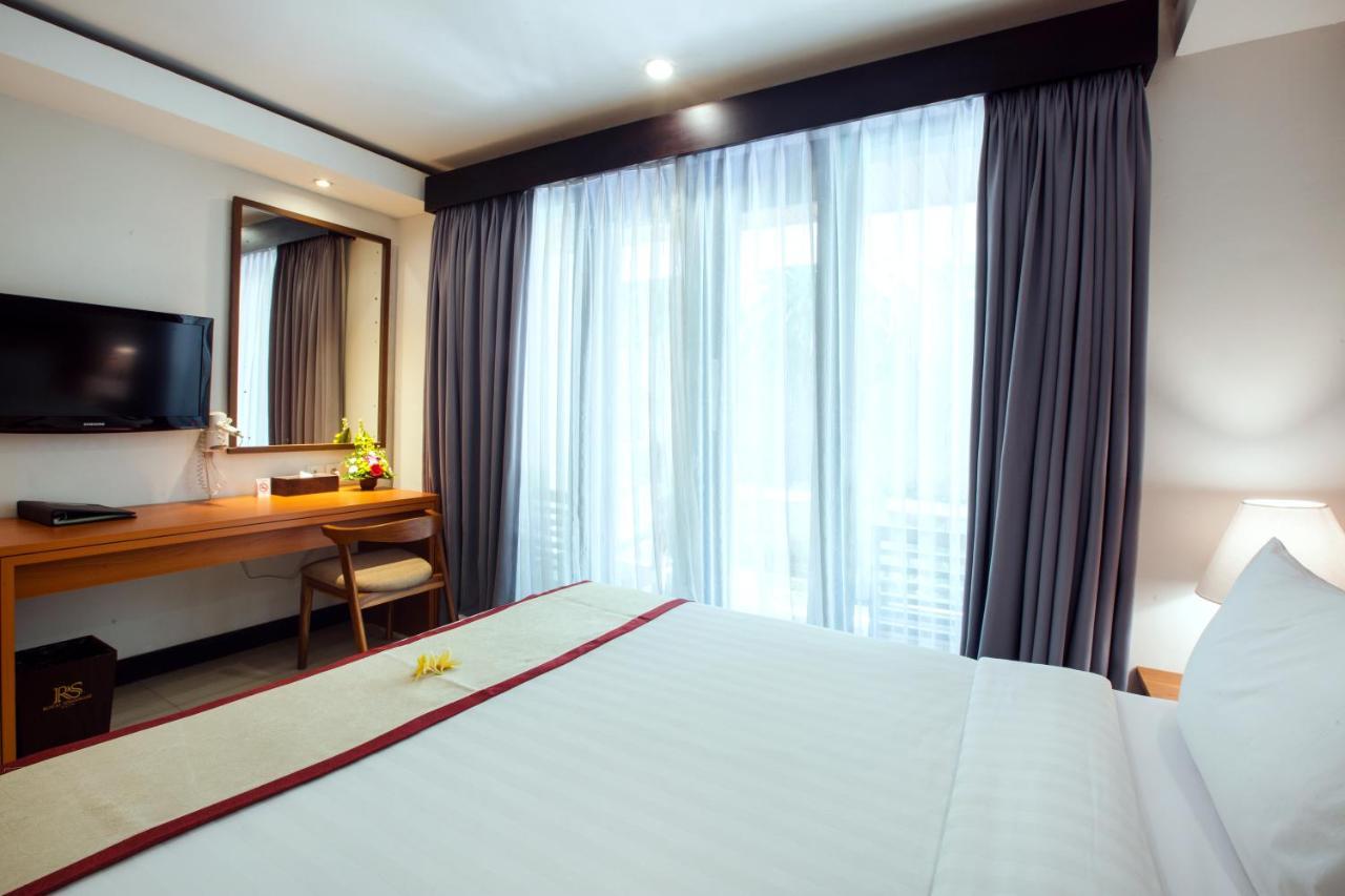 Royal Regantris Kuta Hotel Kuta Lombok Kültér fotó